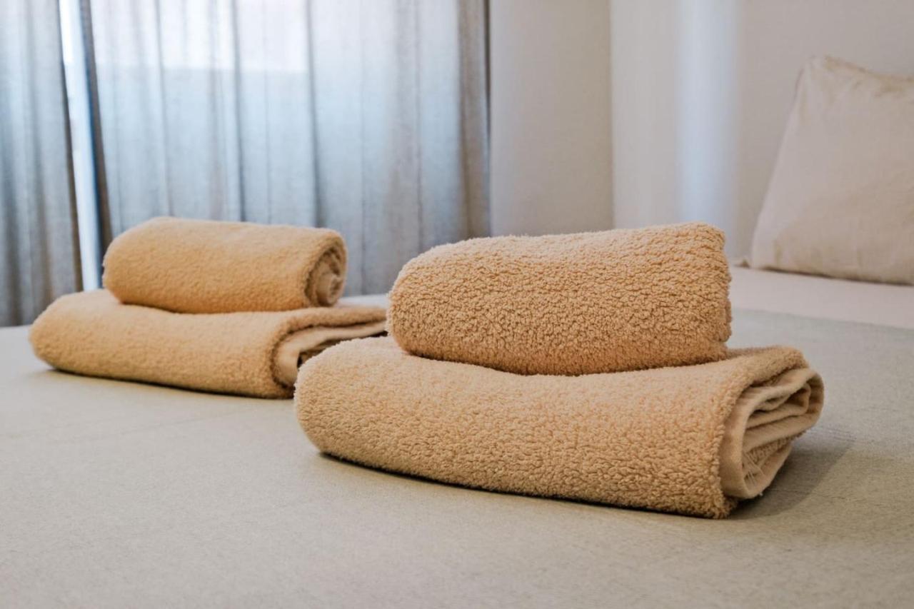 Lovely Fully Equipped Near Subway N5 * Lissabon